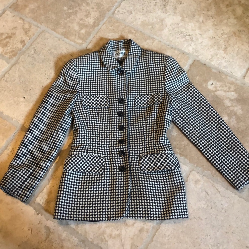 Parisian Agatha blaser